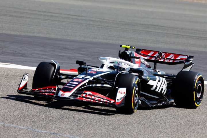 红牛二队碾压红牛车队，塞恩斯惊艳四座