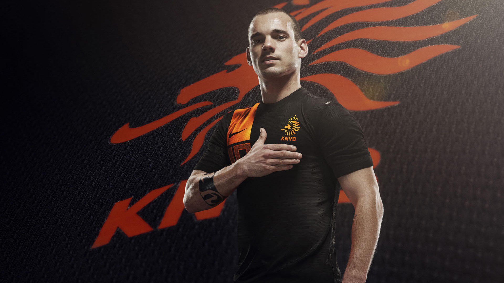 英超争冠之夜，阿克压力下完成爆发，铸就蓝月王朝的钢铁防线