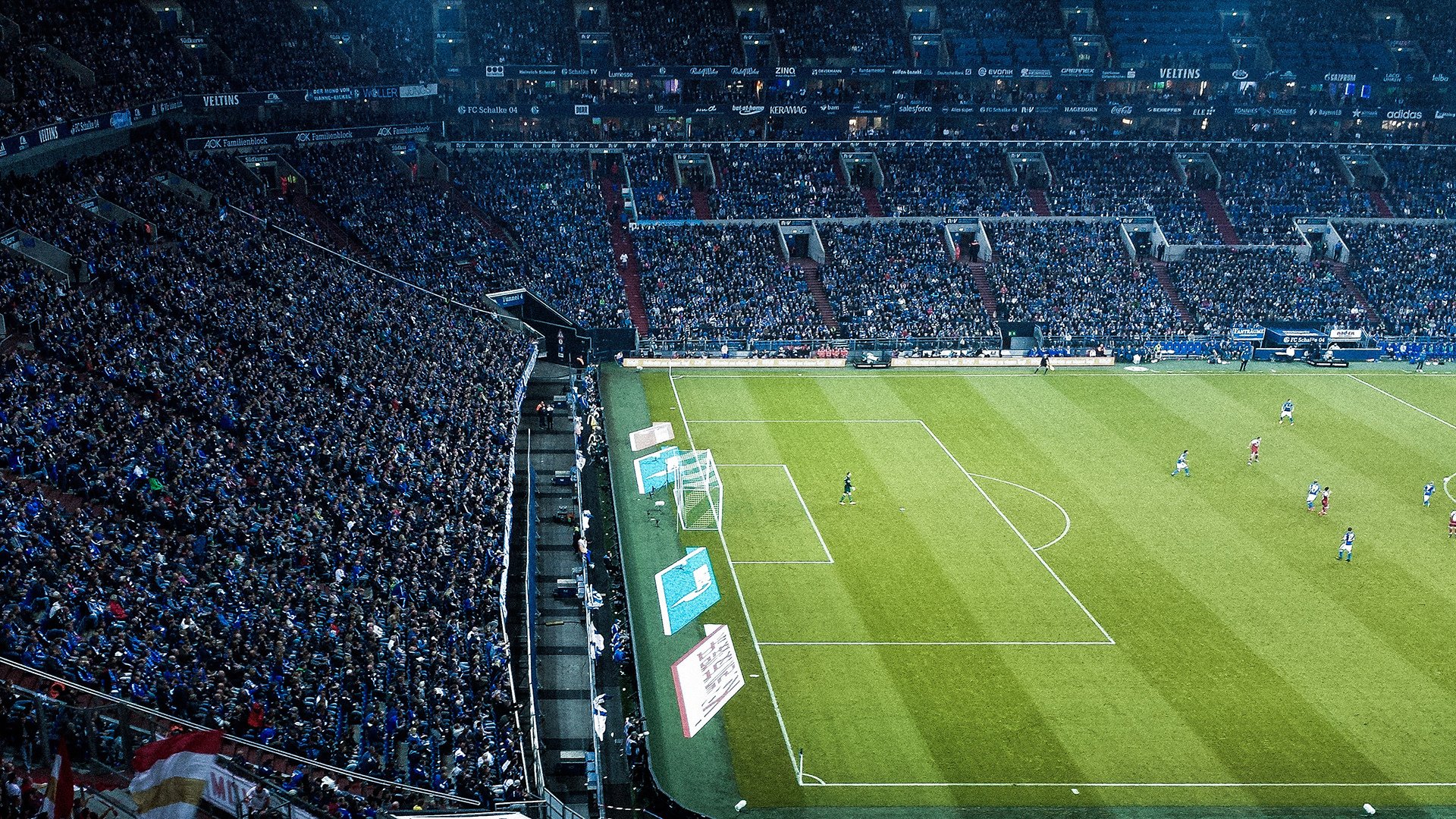 英超争冠之夜，阿克压力下完成爆发，铸就蓝月王朝的钢铁防线