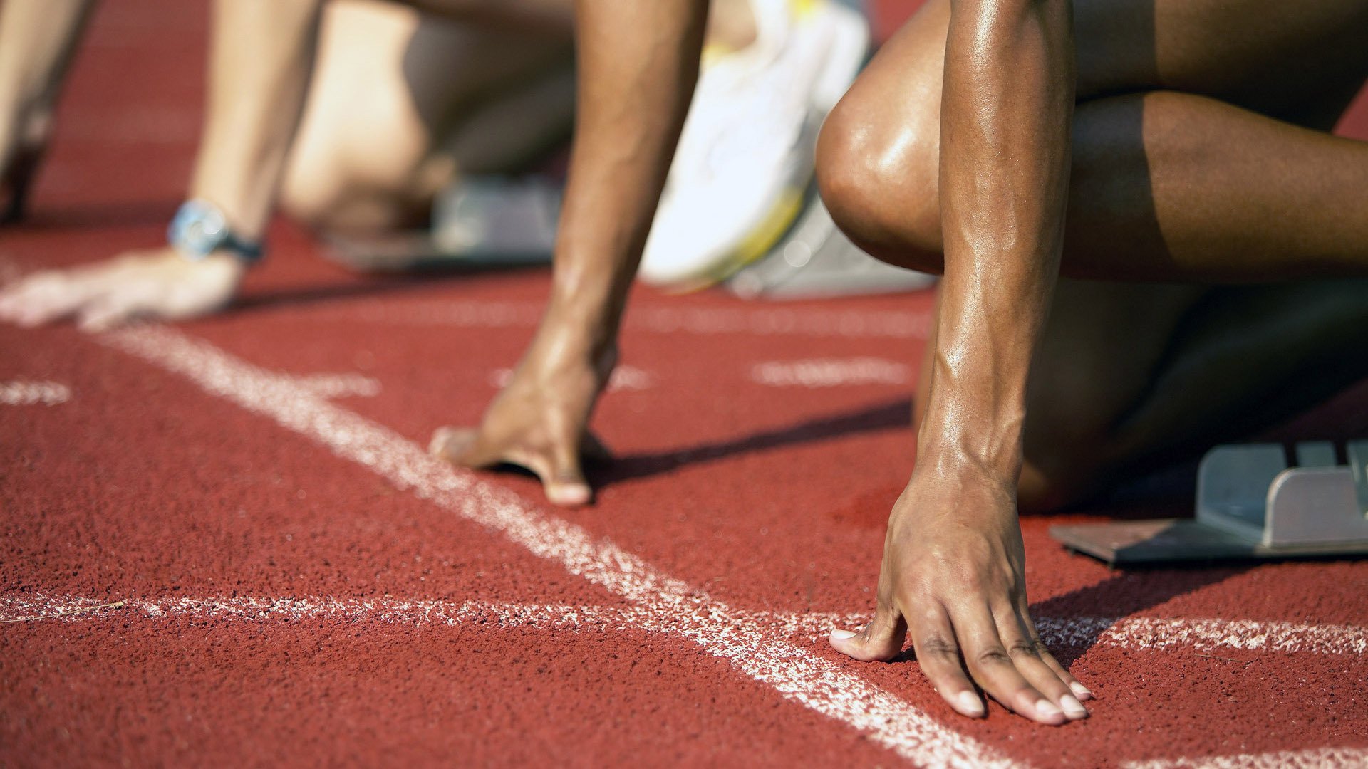 拉亚惊艳四座，利物浦防线锁死伊朗，当个体锋芒照亮体系铁壁